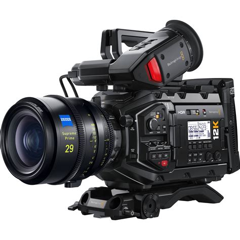 Diving into the World of Virtual Reality Filmmaking with the Black Magic Ursa Mini Pro 12k